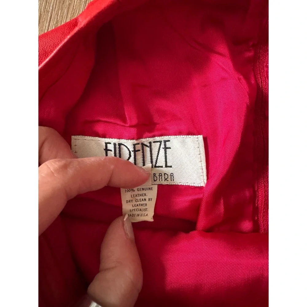 Firenze Santa Barbara Vintage Red Leather Mini Skirt‎ Size 6